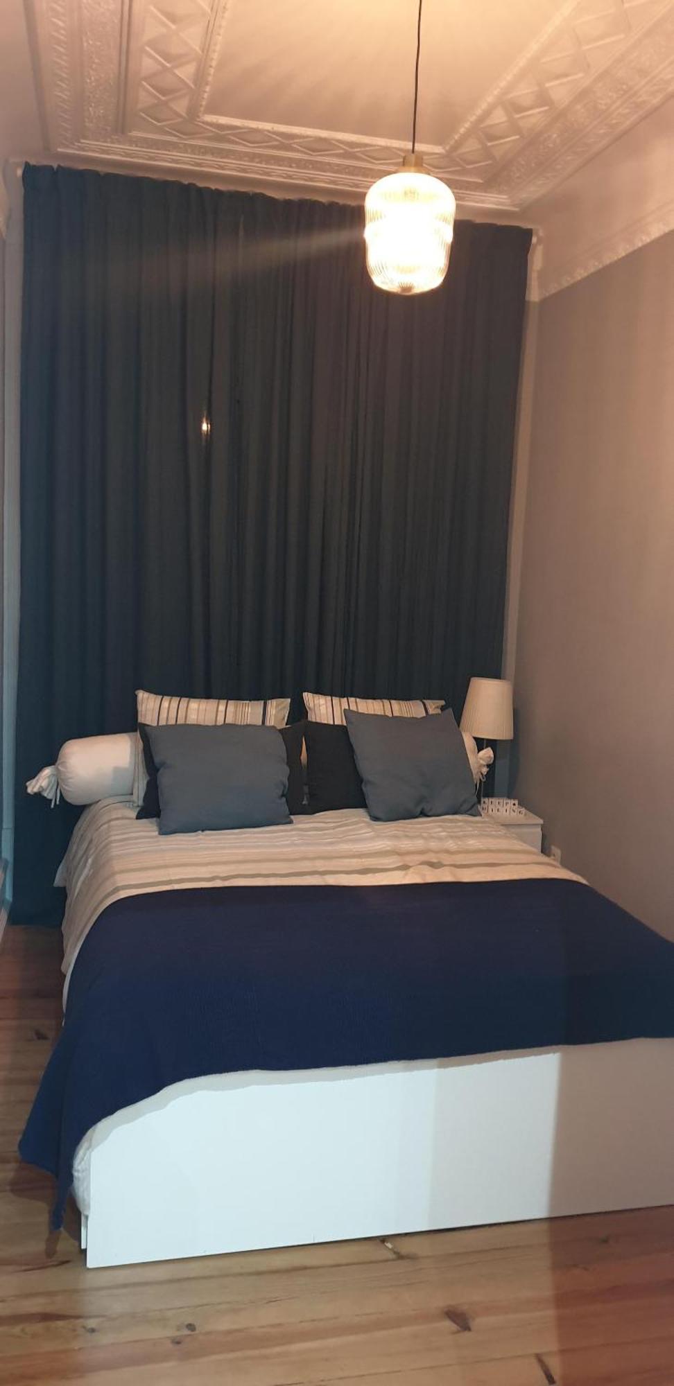 Hospedagem domiciliar Quarto Aconchegante Com Janela E Vista Para Cidade *